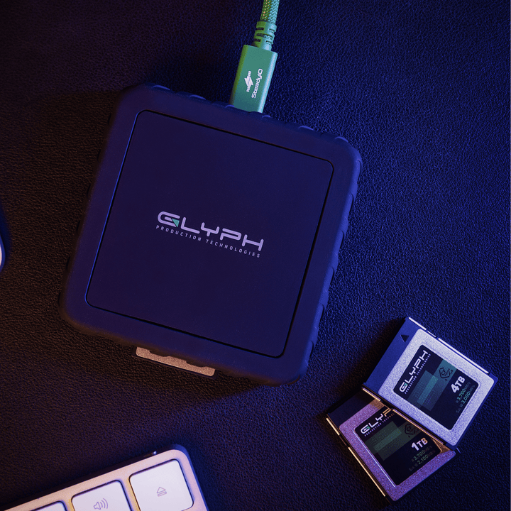 Glyph Capture+ CFexpress Type B USB4 Memory Card Reader